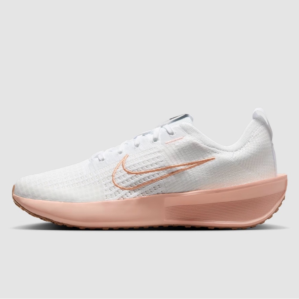 Nike Women's Interact Run Shoes